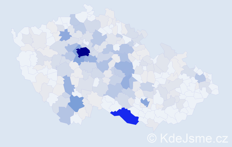 Příjmení: 'Fousková', počet výskytů 807 v celé ČR