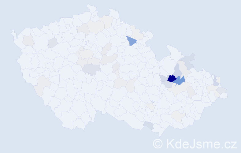 Příjmení: 'Kučerák', počet výskytů 131 v celé ČR